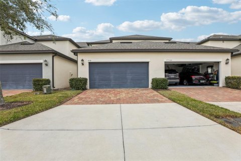 Townhouse in Winter Garden, Florida 3 bedrooms, 180.97 sq.m. № 1520023 - photo 4