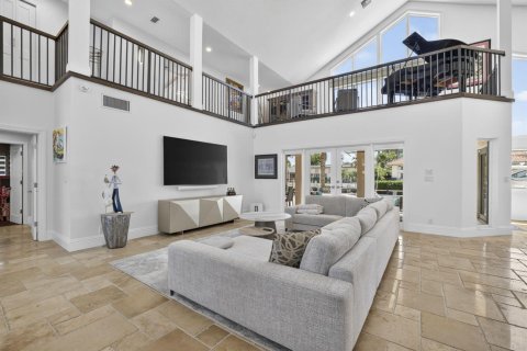 House in Lighthouse Point, Florida 4 bedrooms, 323.11 sq.m. № 2085311 - photo 8