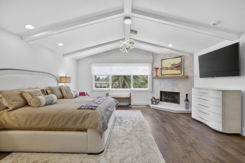 House in Lighthouse Point, Florida 4 bedrooms, 323.11 sq.m. № 2085311 - photo 30