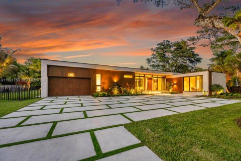 Дом в Пайнкрест, Флорида 7 спален, 570.23м2 № 2065009