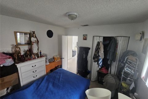 Condo in Miami, Florida, 2 bedrooms  № 2040684 - photo 27