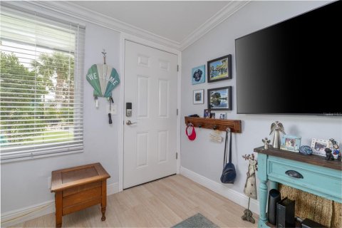 Condo in New Smyrna Beach, Florida, 2 bedrooms  № 2218901 - photo 5