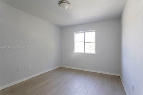 Adosado en venta en Homestead, Florida, 3 dormitorios, 140.19 m2 № 2011754 - foto 23