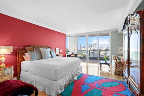 Condo in Aventura, Florida, 3 bedrooms  № 1944639 - photo 24