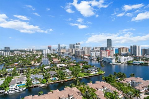 Condo in Aventura, Florida, 3 bedrooms  № 1944639 - photo 9