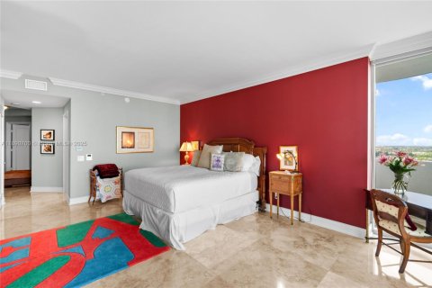 Condo in Aventura, Florida, 3 bedrooms  № 1944639 - photo 25