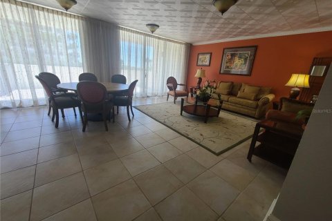 Condo in Clearwater, Florida, 2 bedrooms  № 849043 - photo 27