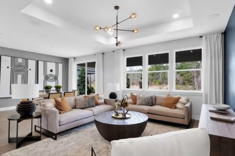 House in HIDDEN BLUFF in Jacksonville, Florida 5 bedrooms, 258 sq.m. № 37640 - photo 1