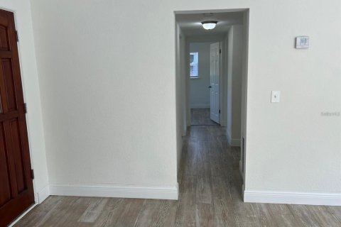Villa ou maison à louer à Winter Park, Floride: 4 chambres, 118.54 m2 № 1851606 - photo 8