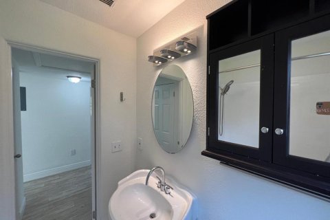 Villa ou maison à louer à Winter Park, Floride: 4 chambres, 118.54 m2 № 1851606 - photo 11