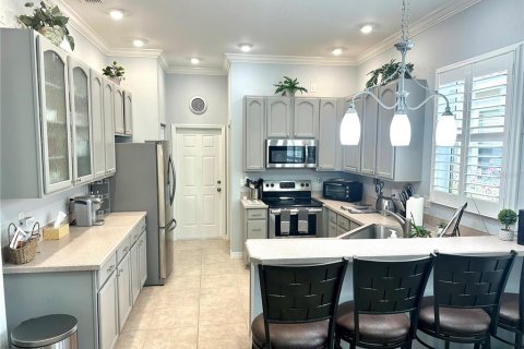 House in Summerfield, Florida 2 bedrooms, 177.26 sq.m. № 1876654 - photo 9