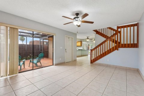 Touwnhouse à vendre à Davie, Floride: 3 chambres, 153.66 m2 № 2189247 - photo 3