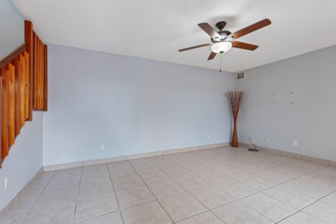 Touwnhouse à vendre à Davie, Floride: 3 chambres, 153.66 m2 № 2189247 - photo 9