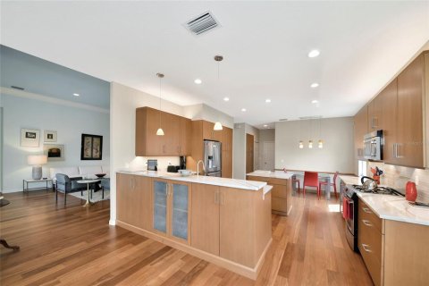 Villa ou maison à vendre à Sarasota, Floride: 4 chambres, 245.08 m2 № 2399465 - photo 9
