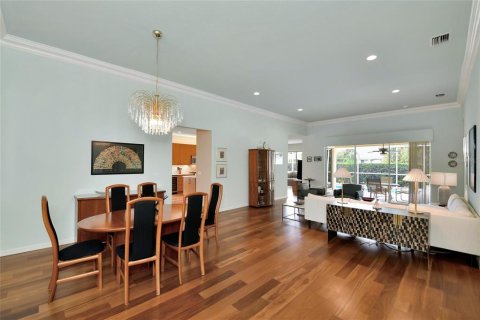 Villa ou maison à vendre à Sarasota, Floride: 4 chambres, 245.08 m2 № 2399465 - photo 5