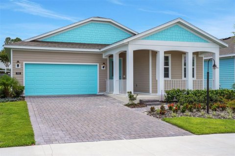 House in Lady Lake, Florida 3 bedrooms, 176.33 sq.m. № 1902068 - photo 2