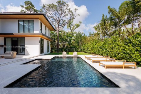 Villa ou maison à vendre à South Miami, Floride: 6 chambres, 636.1 m2 № 1890678 - photo 28