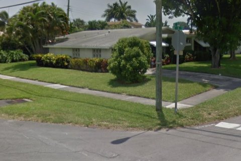 Villa ou maison à vendre à Pompano Beach, Floride: 3 chambres, 132.2 m2 № 2146938 - photo 4