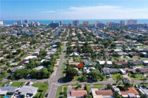 Villa ou maison à vendre à Pompano Beach, Floride: 3 chambres, 132.2 m2 № 2146938 - photo 10