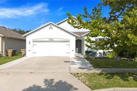 Casa en Kissimmee, Florida 4 dormitorios, 171.5 m2 № 2291486