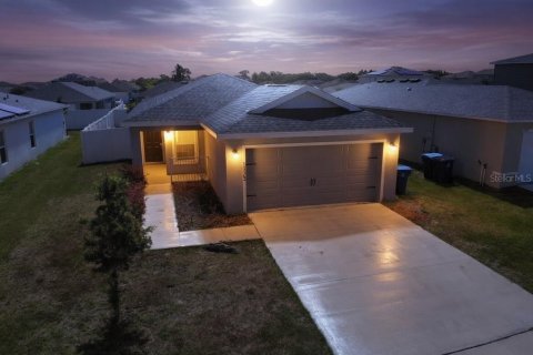 Villa ou maison à vendre à Eagle Lake, Floride: 3 chambres, 138.05 m2 № 2333829 - photo 8