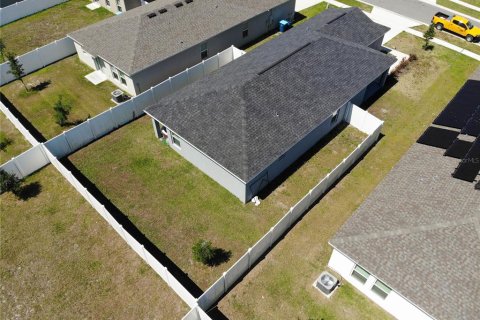 Villa ou maison à vendre à Eagle Lake, Floride: 3 chambres, 138.05 m2 № 2333829 - photo 30