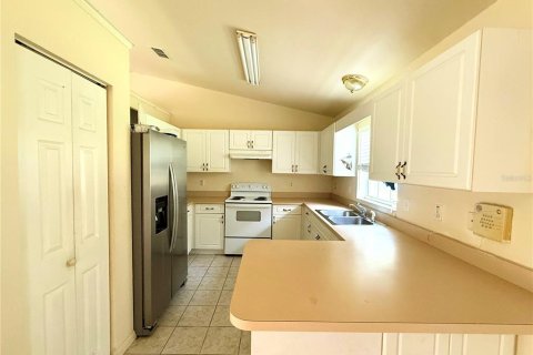 House in Ocala, Florida 3 bedrooms, 127.28 sq.m. № 1914724 - photo 4
