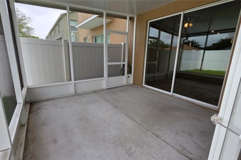 Adosado en venta en Lakeland, Florida, 2 dormitorios, 121.79 m2 № 1906166 - foto 29