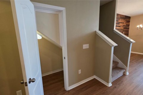 Adosado en venta en Lakeland, Florida, 2 dormitorios, 121.79 m2 № 1906166 - foto 7
