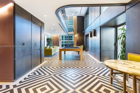 Condominio en alquiler en Miami, Florida, 1 dormitorio, 80.45 m2 № 1993011 - foto 25