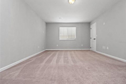 Townhouse in Apopka, Florida 4 bedrooms, 151.71 sq.m. № 1912087 - photo 18