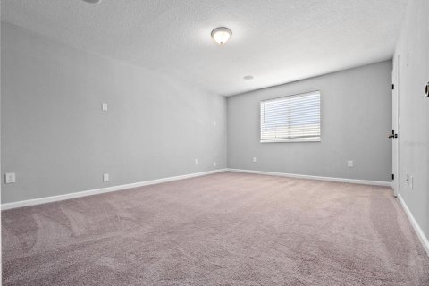 Townhouse in Apopka, Florida 4 bedrooms, 151.71 sq.m. № 1912087 - photo 19