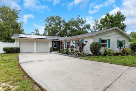 Casa en venta en Brandon, Florida, 4 dormitorios, 200.11 m2 № 1913357 - foto 5