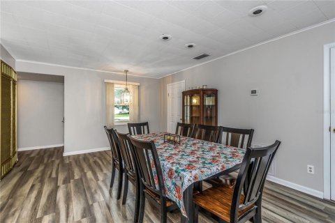 Casa en venta en Brandon, Florida, 4 dormitorios, 200.11 m2 № 1913357 - foto 12