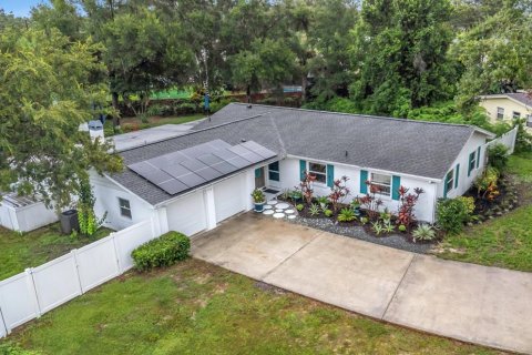 Casa en venta en Brandon, Florida, 4 dormitorios, 200.11 m2 № 1913357 - foto 2