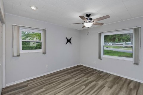 Casa en venta en Brandon, Florida, 4 dormitorios, 200.11 m2 № 1913357 - foto 18
