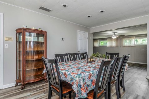 Casa en venta en Brandon, Florida, 4 dormitorios, 200.11 m2 № 1913357 - foto 15