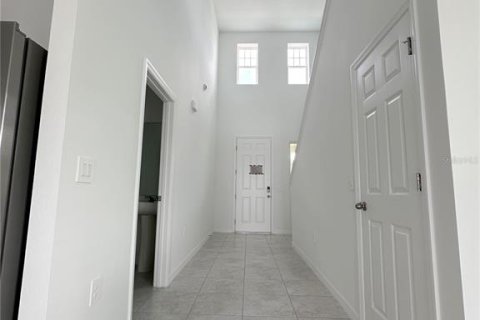 House in Poinciana, Florida 4 bedrooms, 201.41 sq.m. № 1905123 - photo 11