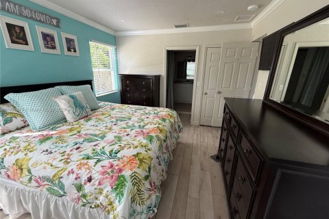 House in Okeechobee, Florida 3 bedrooms, 116.87 sq.m. № 1951524 - photo 9