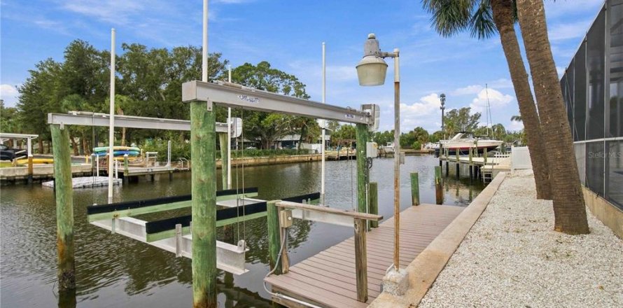 Villa ou maison à Bradenton, Floride 3 chambres, 179.02 m2 № 2403556