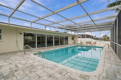 Villa ou maison à vendre à Bradenton, Floride: 3 chambres, 179.02 m2 № 2403556 - photo 5