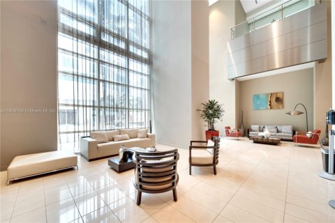 Condominio en alquiler en Miami, Florida, 1 dormitorio, 71.53 m2 № 1747985 - foto 19