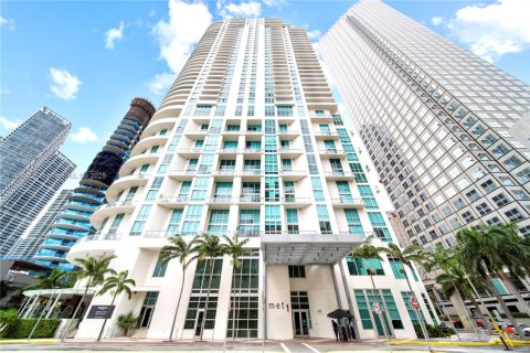 Condominio en alquiler en Miami, Florida, 1 dormitorio, 71.53 m2 № 1747985 - foto 17