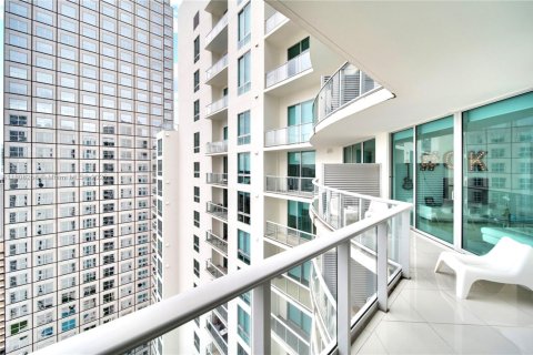 Condominio en alquiler en Miami, Florida, 1 dormitorio, 71.53 m2 № 1747985 - foto 22