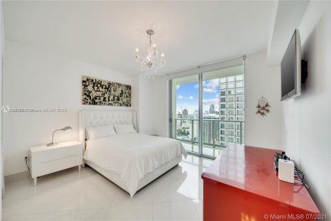 Condominio en alquiler en Miami, Florida, 1 dormitorio, 71.53 m2 № 1747985 - foto 10