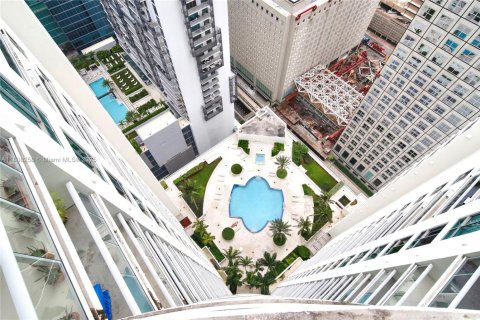 Condominio en alquiler en Miami, Florida, 1 dormitorio, 71.53 m2 № 1747985 - foto 25
