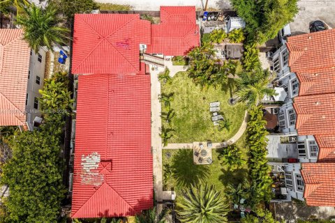 Propiedad comercial en venta en Fort Lauderdale, Florida № 2055160 - foto 3