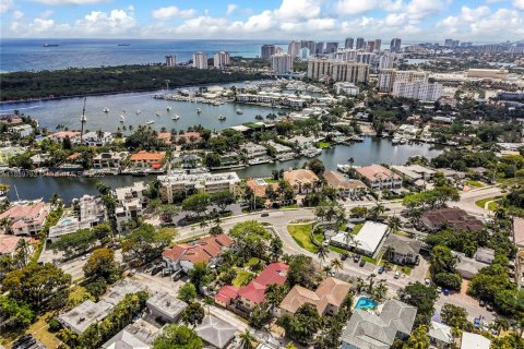 Propiedad comercial en Fort Lauderdale, Florida № 2055160