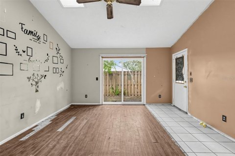 Condo in Orlando, Florida, 2 bedrooms  № 2368748 - photo 13
