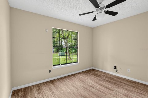 Condo in Orlando, Florida, 2 bedrooms  № 2368748 - photo 20